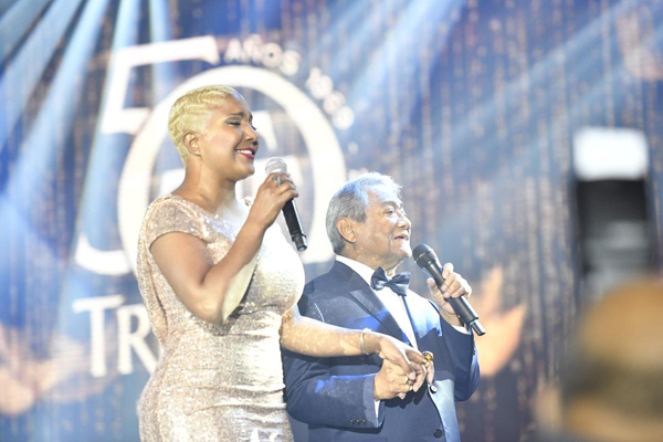 manzanero-y-Haila.jpg