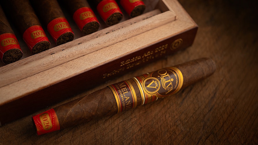 Oliva lança Perfecto, feito com tabacos de safras excepcionais.