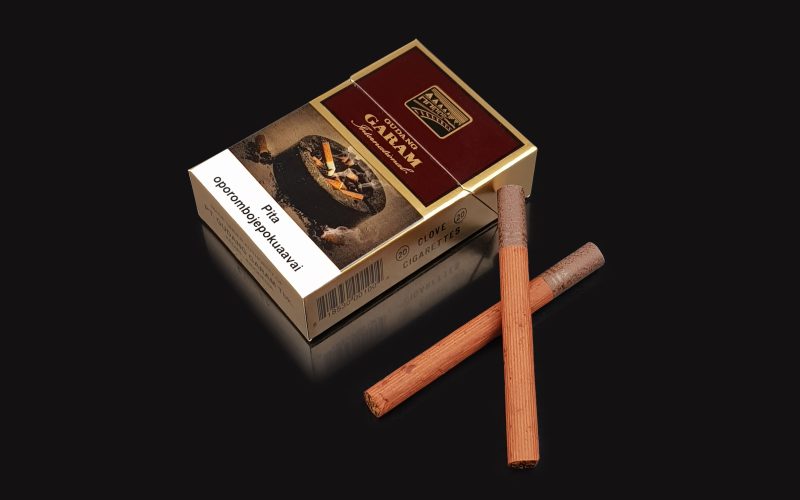 Cigarro Gudang Garam International Chocolate