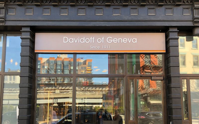 Davidoff abre loja no Brooklyn perto de Peter Luger Steak House