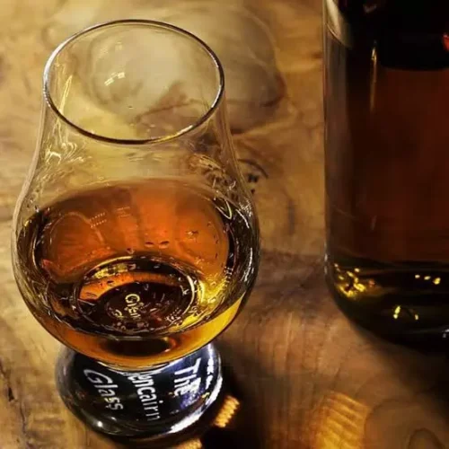 O fascinante mundo dos charutos: Uma experiência única para os apreciadores