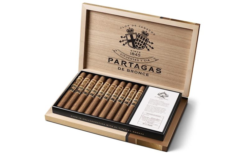 Um Partagas feito em Miami